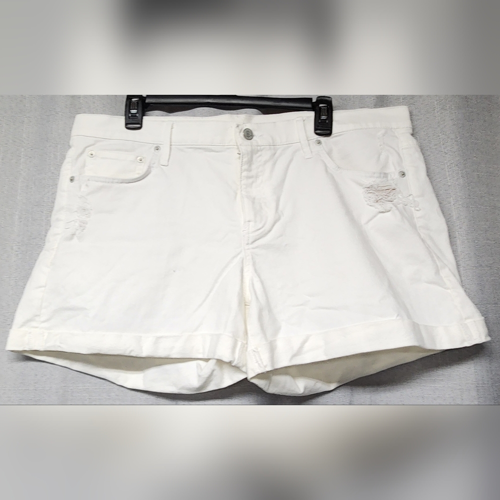 GAP White Denim Shorts - Distessed - Womens 32T/14 Tall